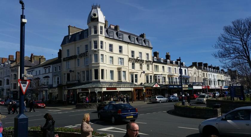 The New Alexandra Hotel ランディドノー エクステリア 写真