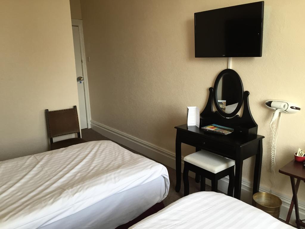 The New Alexandra Hotel ランディドノー エクステリア 写真