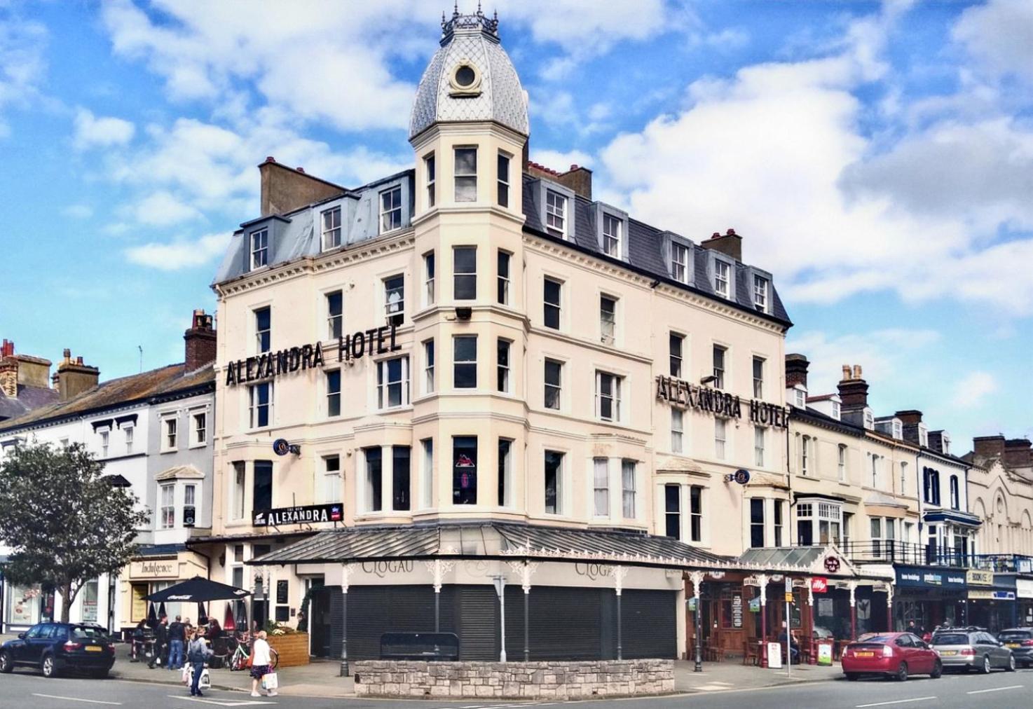 The New Alexandra Hotel ランディドノー エクステリア 写真