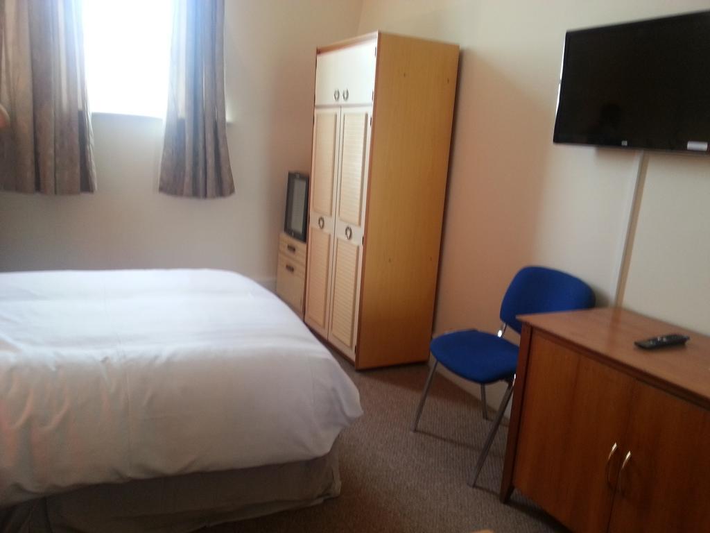 The New Alexandra Hotel ランディドノー エクステリア 写真