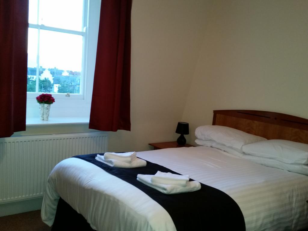 The New Alexandra Hotel ランディドノー エクステリア 写真