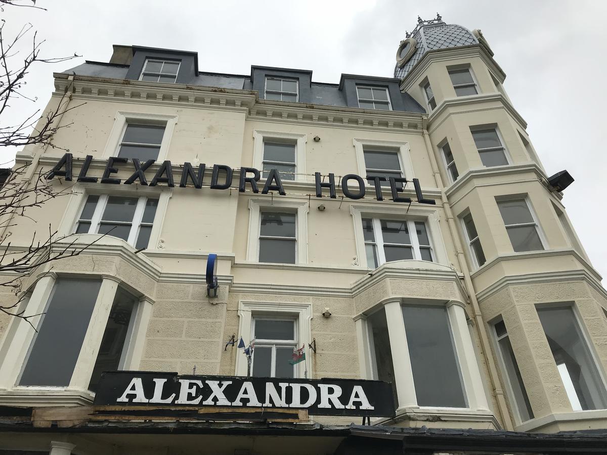 The New Alexandra Hotel ランディドノー エクステリア 写真