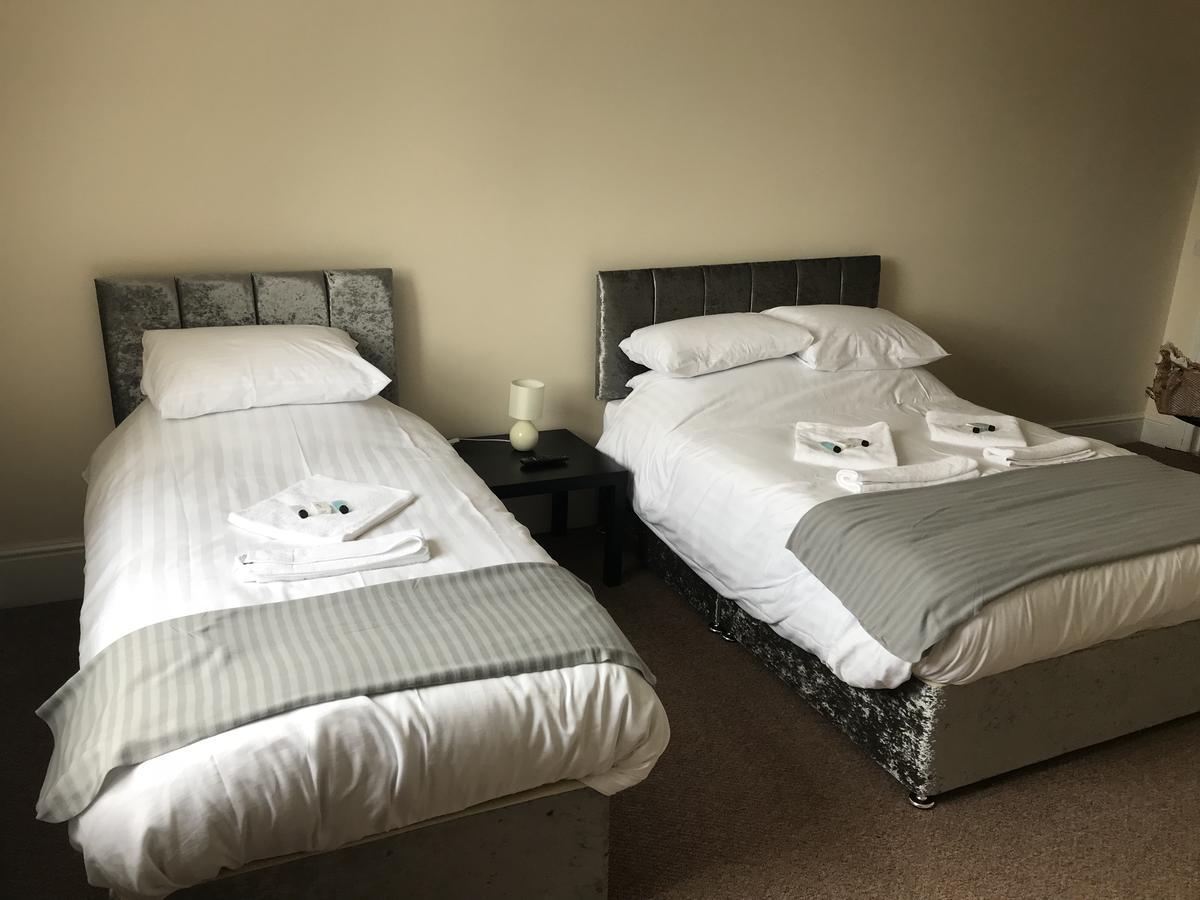 The New Alexandra Hotel ランディドノー エクステリア 写真